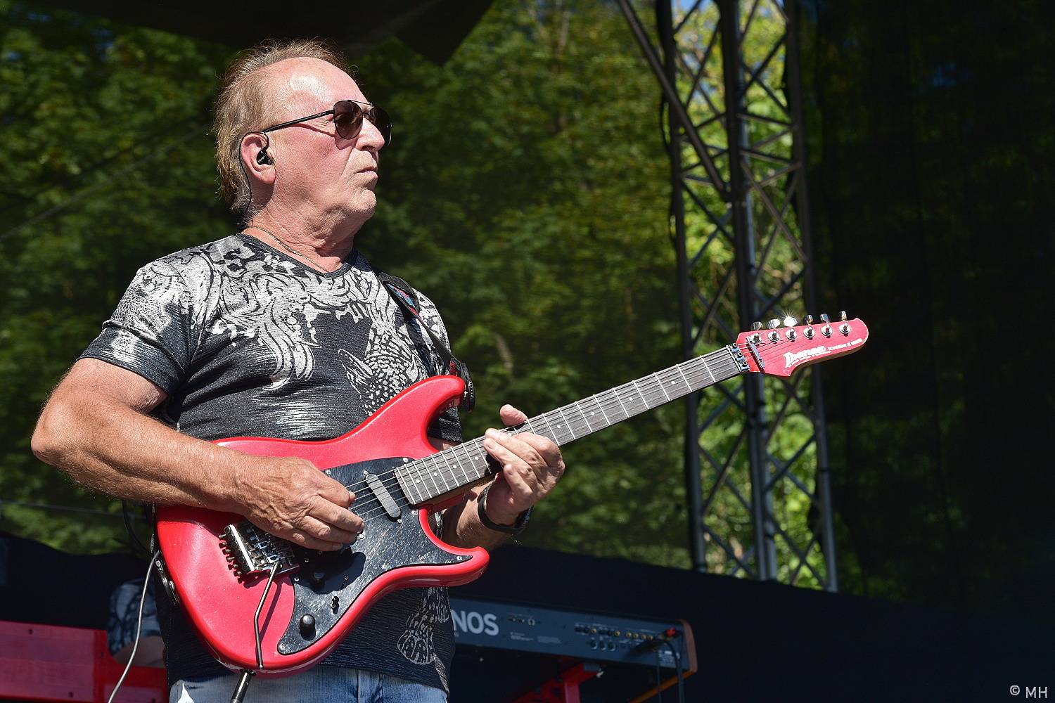 Poslední den Pekelného ostrova patřil Třem sestrám, Rybičkám 48, Harlej nebo Doze