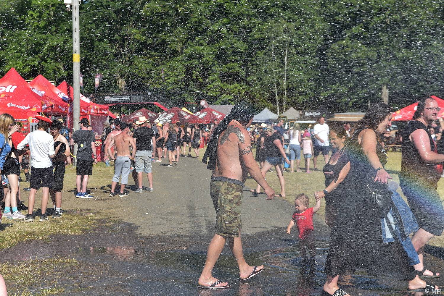 Poslední den Pekelného ostrova patřil Třem sestrám, Rybičkám 48, Harlej nebo Doze