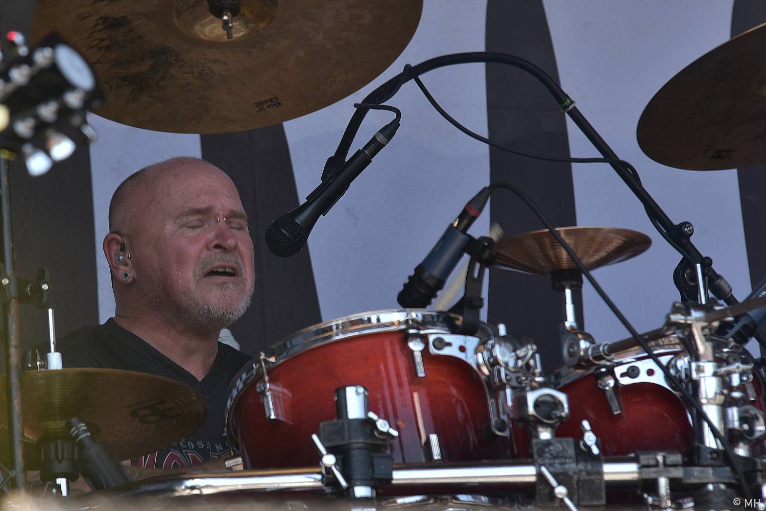 Poslední den Pekelného ostrova patřil Třem sestrám, Rybičkám 48, Harlej nebo Doze