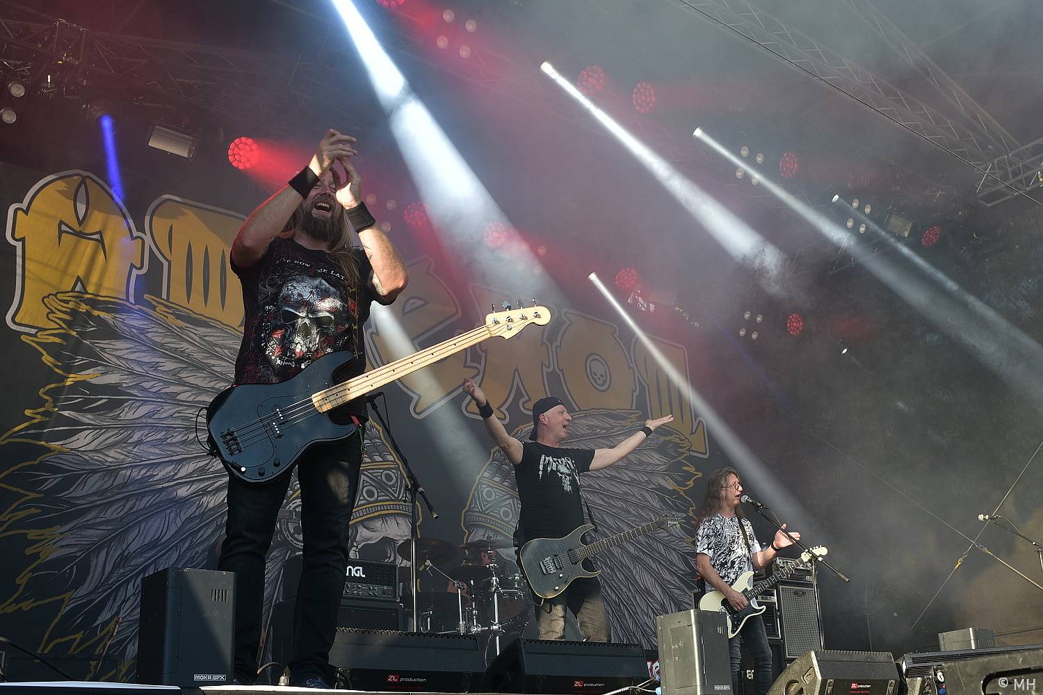 Poslední den Pekelného ostrova patřil Třem sestrám, Rybičkám 48, Harlej nebo Doze