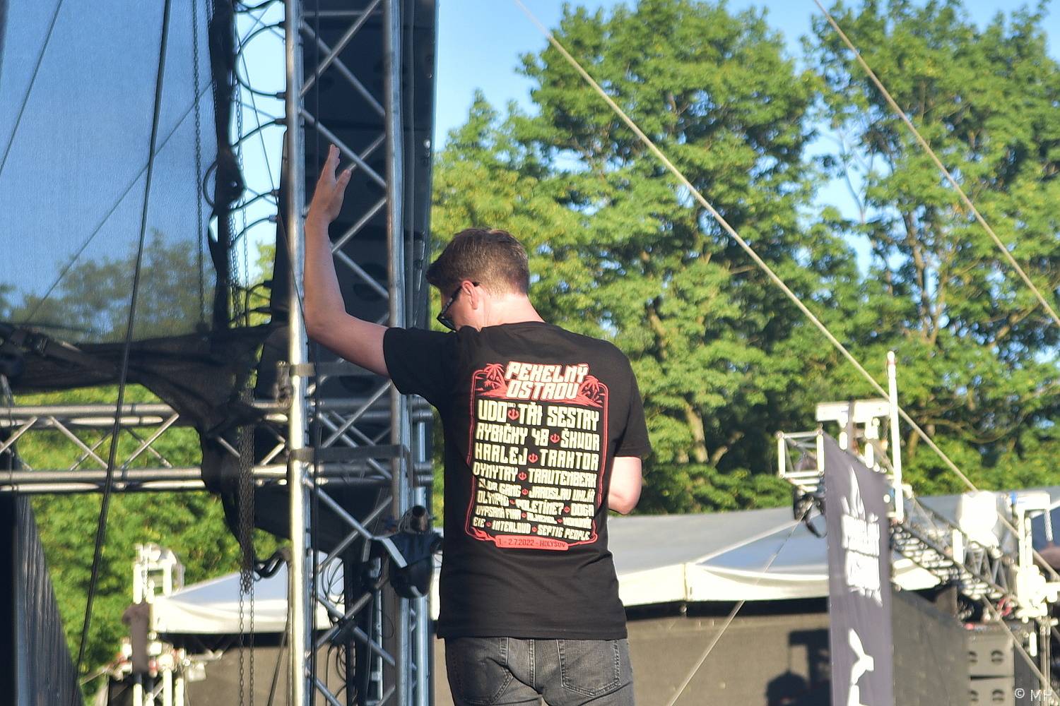 Poslední den Pekelného ostrova patřil Třem sestrám, Rybičkám 48, Harlej nebo Doze