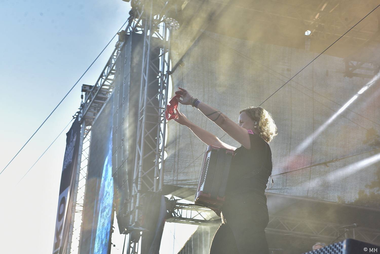 Poslední den Pekelného ostrova patřil Třem sestrám, Rybičkám 48, Harlej nebo Doze