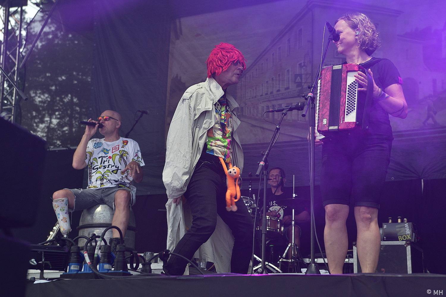 Poslední den Pekelného ostrova patřil Třem sestrám, Rybičkám 48, Harlej nebo Doze