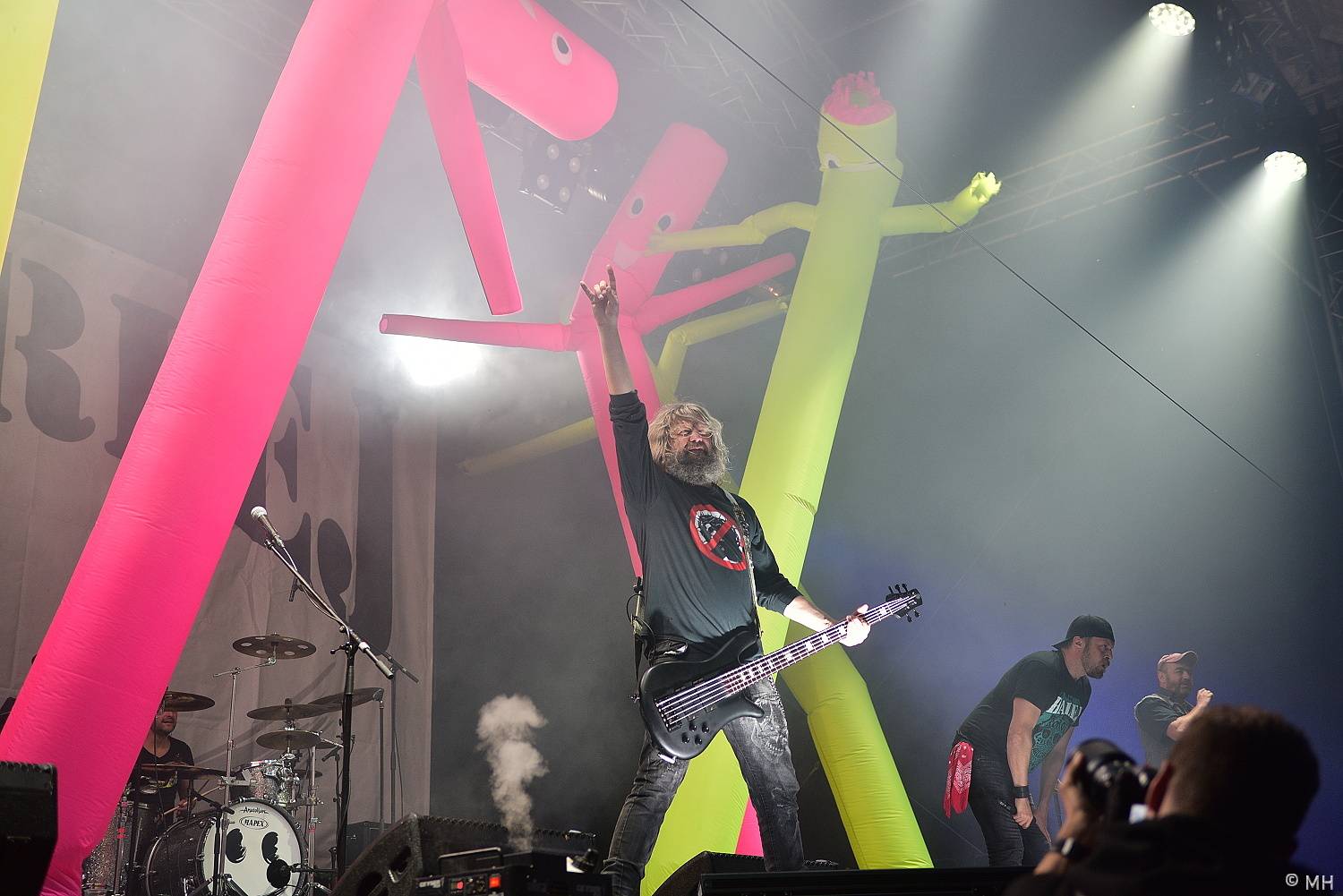 Poslední den Pekelného ostrova patřil Třem sestrám, Rybičkám 48, Harlej nebo Doze