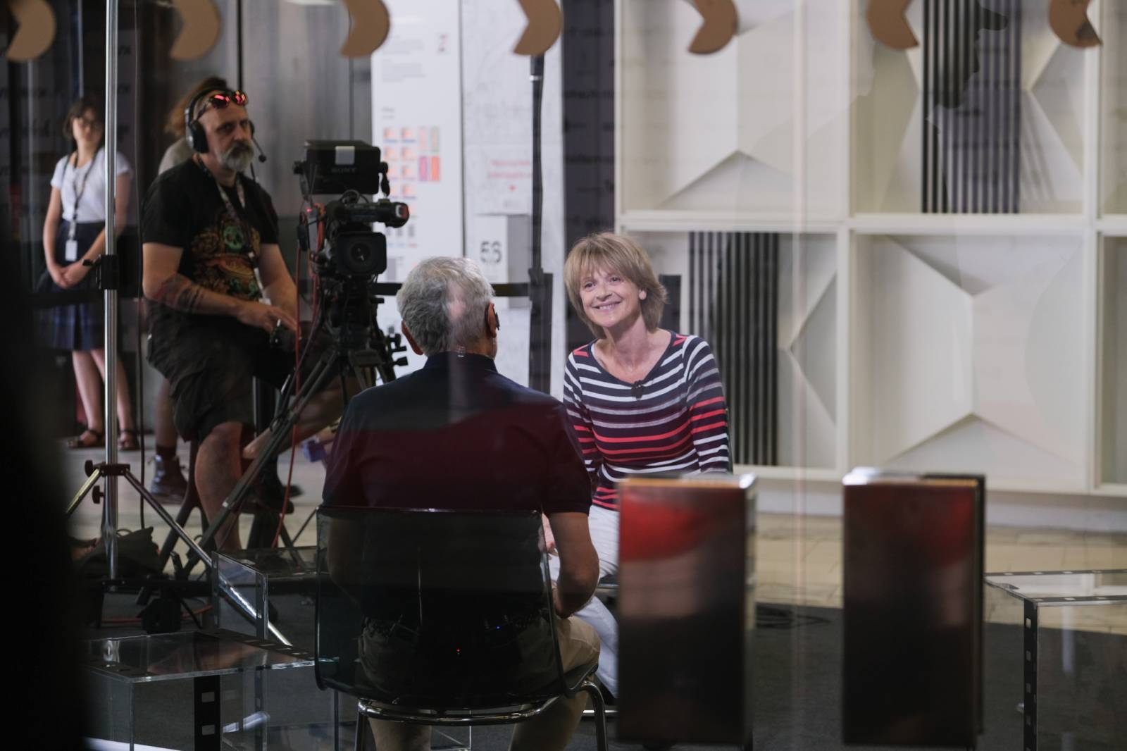 Hudba, filmy a párty dlouho do noci. Festival v Karlových Varech má za sebou třetí den