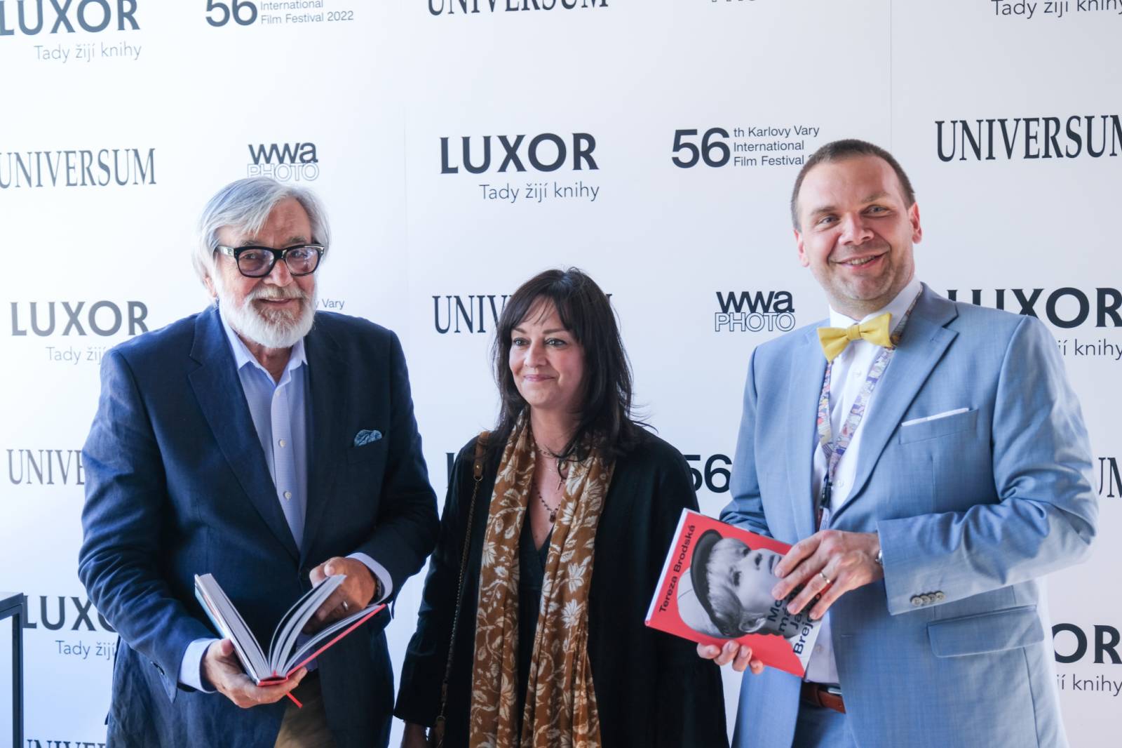 Hudba, filmy a párty dlouho do noci. Festival v Karlových Varech má za sebou třetí den