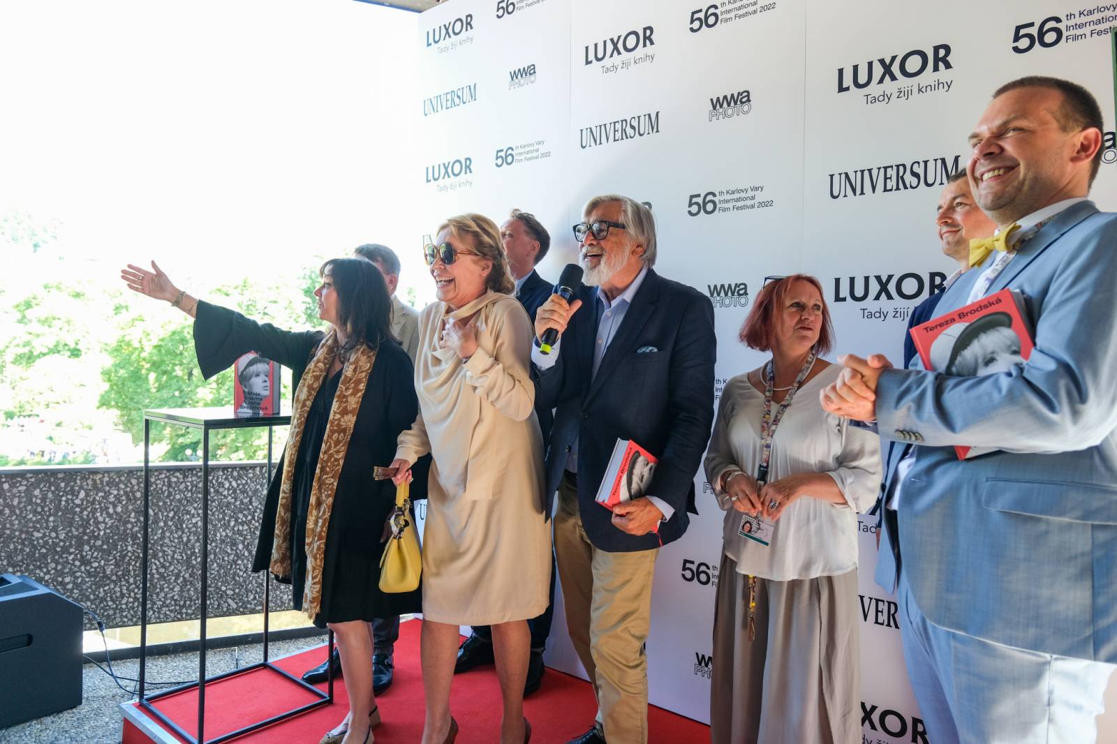 Hudba, filmy a párty dlouho do noci. Festival v Karlových Varech má za sebou třetí den