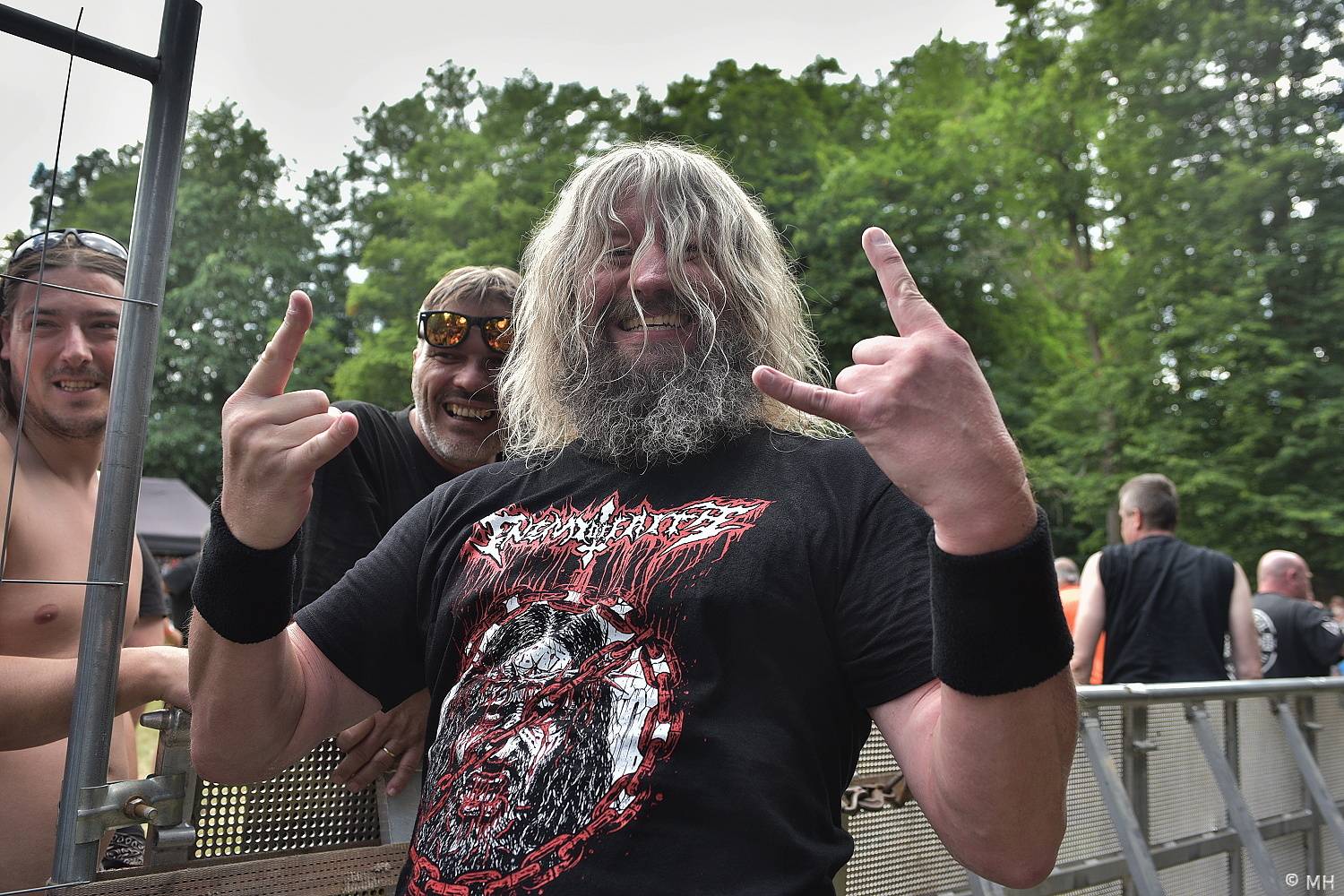 Třináctka byla pro Rock for JK Manětín šťastným číslem. Zahráli Vypsaná fiXa, Škwor i Alkehol