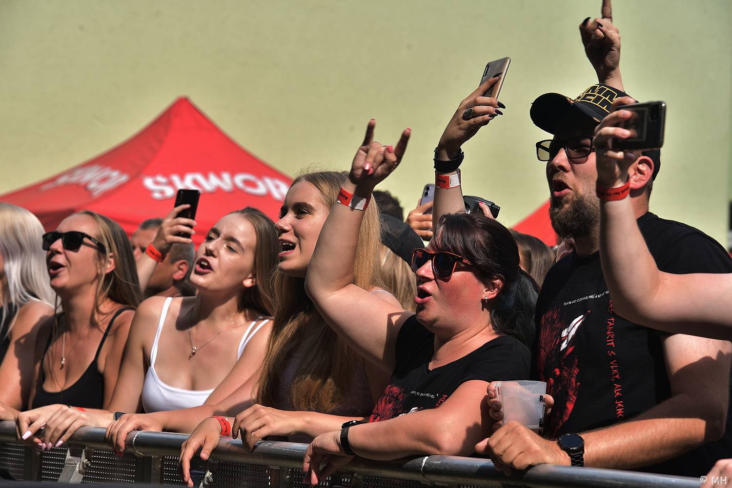 Třináctka byla pro Rock for JK Manětín šťastným číslem. Zahráli Vypsaná fiXa, Škwor i Alkehol