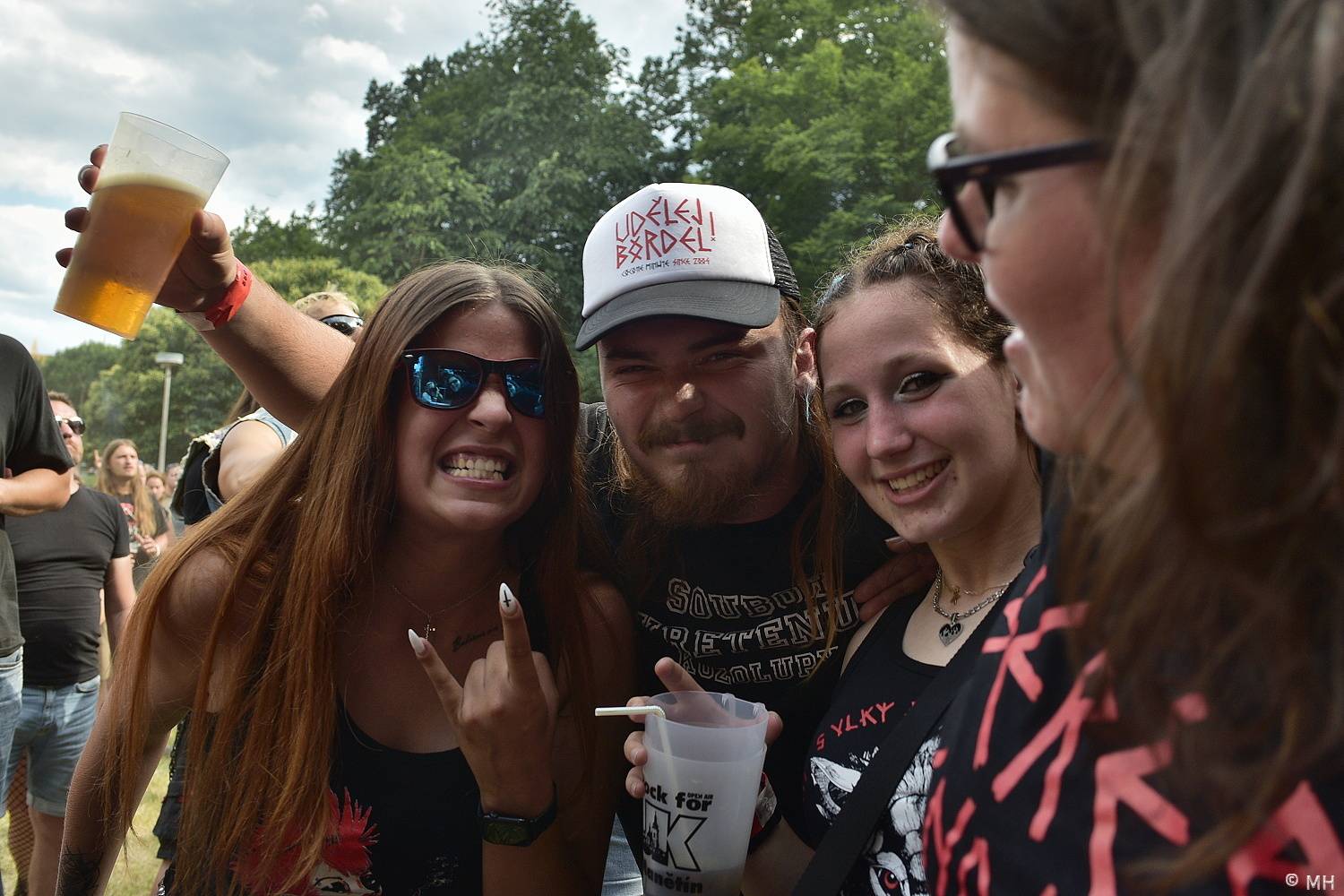 Třináctka byla pro Rock for JK Manětín šťastným číslem. Zahráli Vypsaná fiXa, Škwor i Alkehol