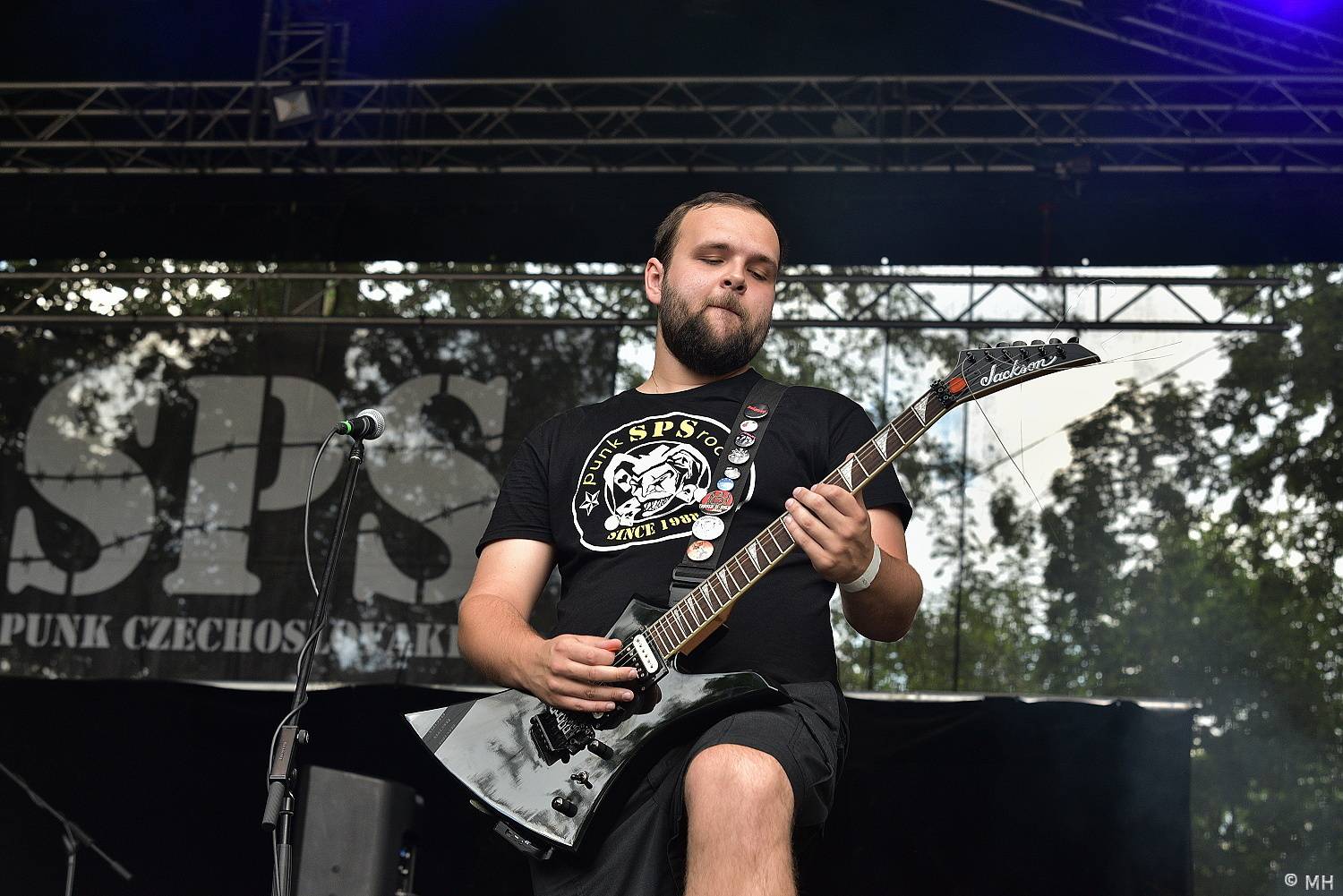 Třináctka byla pro Rock for JK Manětín šťastným číslem. Zahráli Vypsaná fiXa, Škwor i Alkehol