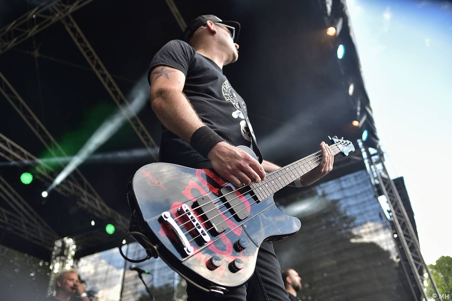 Třináctka byla pro Rock for JK Manětín šťastným číslem. Zahráli Vypsaná fiXa, Škwor i Alkehol