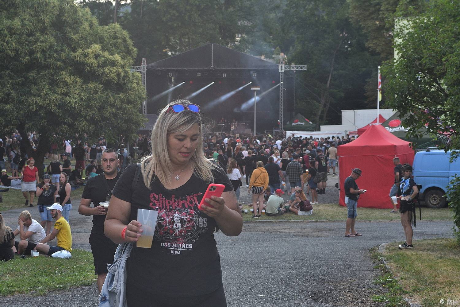 Třináctka byla pro Rock for JK Manětín šťastným číslem. Zahráli Vypsaná fiXa, Škwor i Alkehol