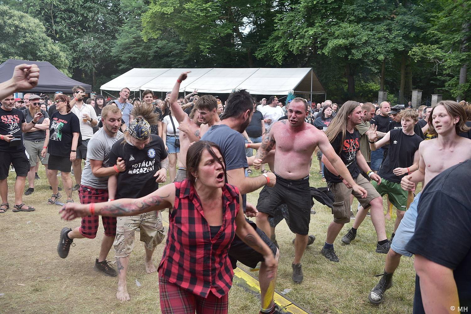 Třináctka byla pro Rock for JK Manětín šťastným číslem. Zahráli Vypsaná fiXa, Škwor i Alkehol