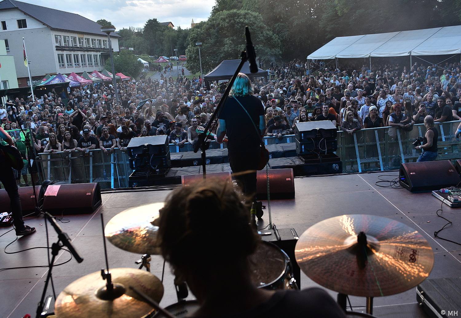 Třináctka byla pro Rock for JK Manětín šťastným číslem. Zahráli Vypsaná fiXa, Škwor i Alkehol