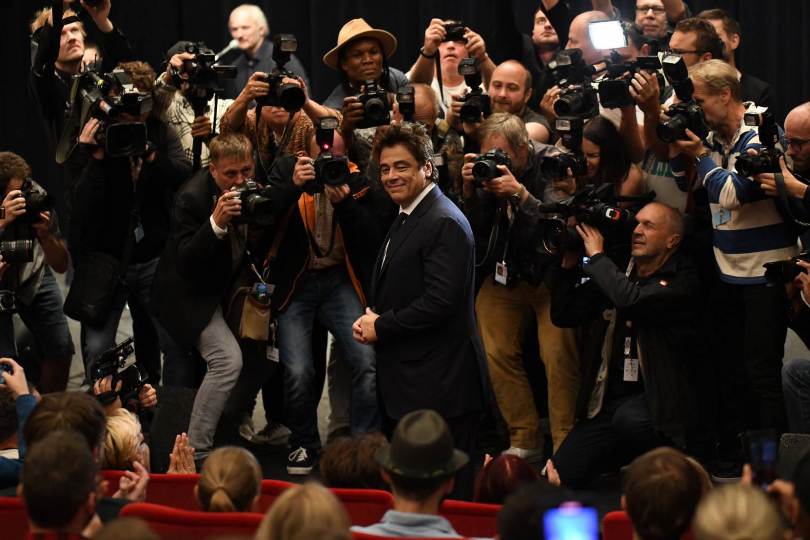 Benicio Del Toro uvedl v Karlových Varech kultovní film Traffic - Nadvláda gangů