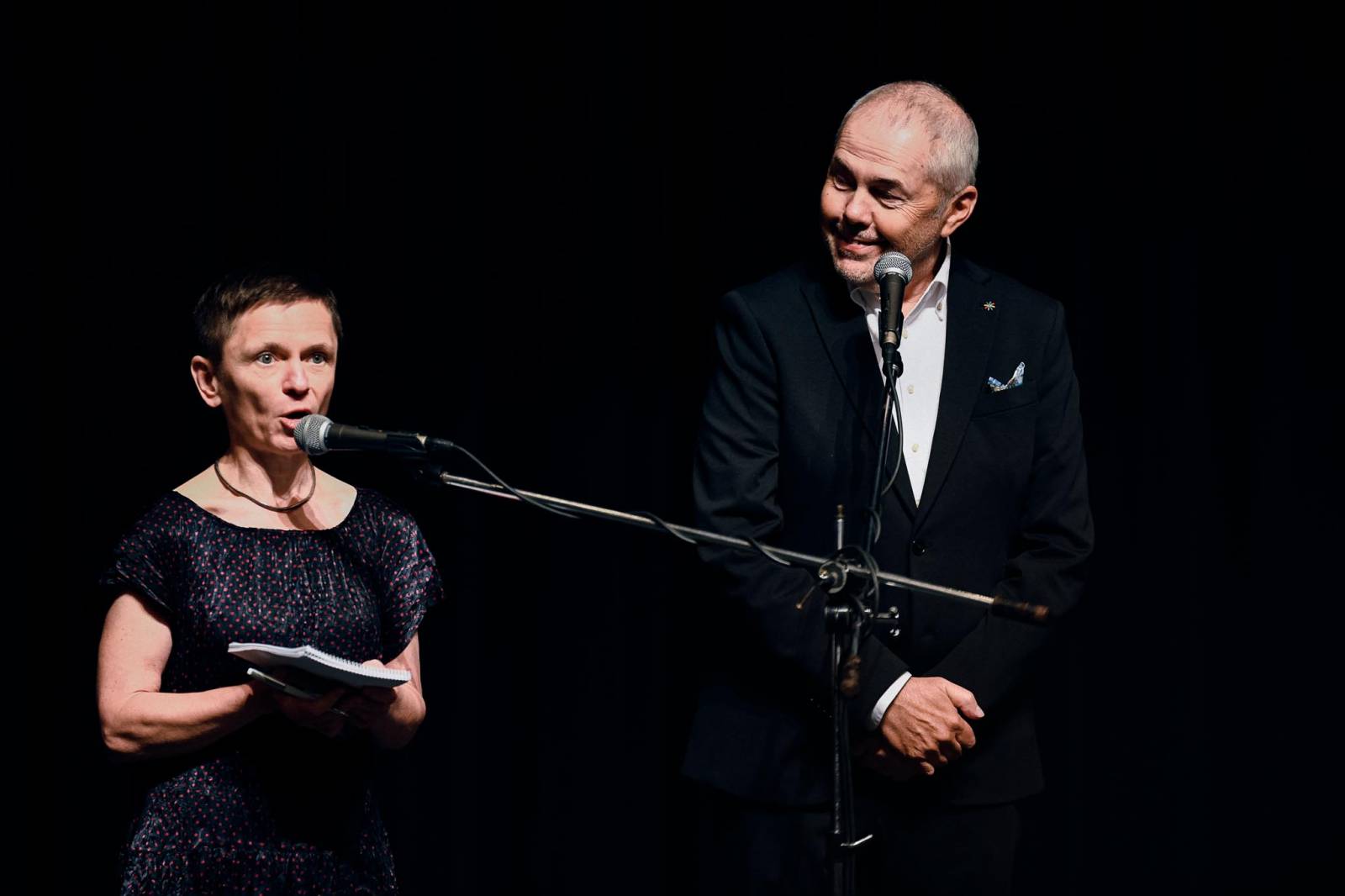 Benicio Del Toro uvedl v Karlových Varech kultovní film Traffic - Nadvláda gangů