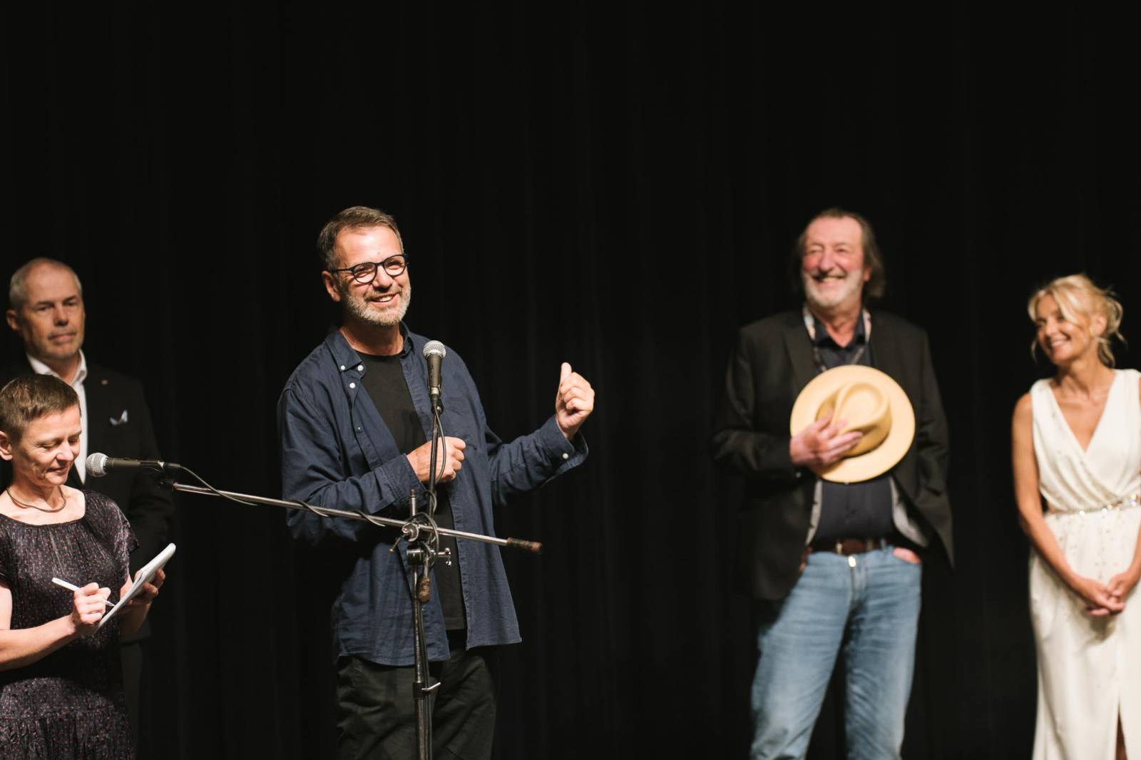 Benicio Del Toro uvedl v Karlových Varech kultovní film Traffic - Nadvláda gangů