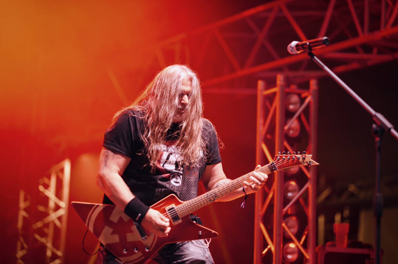 Déšť ani chlad fanoušky neodradily. Vysočina Fest přivítal IMT Smile, Inekafe, Annu K. i Horkýže slíže