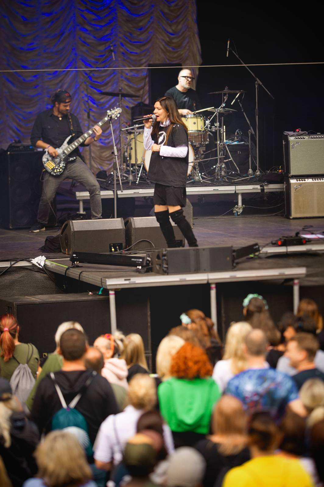 Déšť ani chlad fanoušky neodradily. Vysočina Fest přivítal IMT Smile, Inekafe, Annu K. i Horkýže slíže