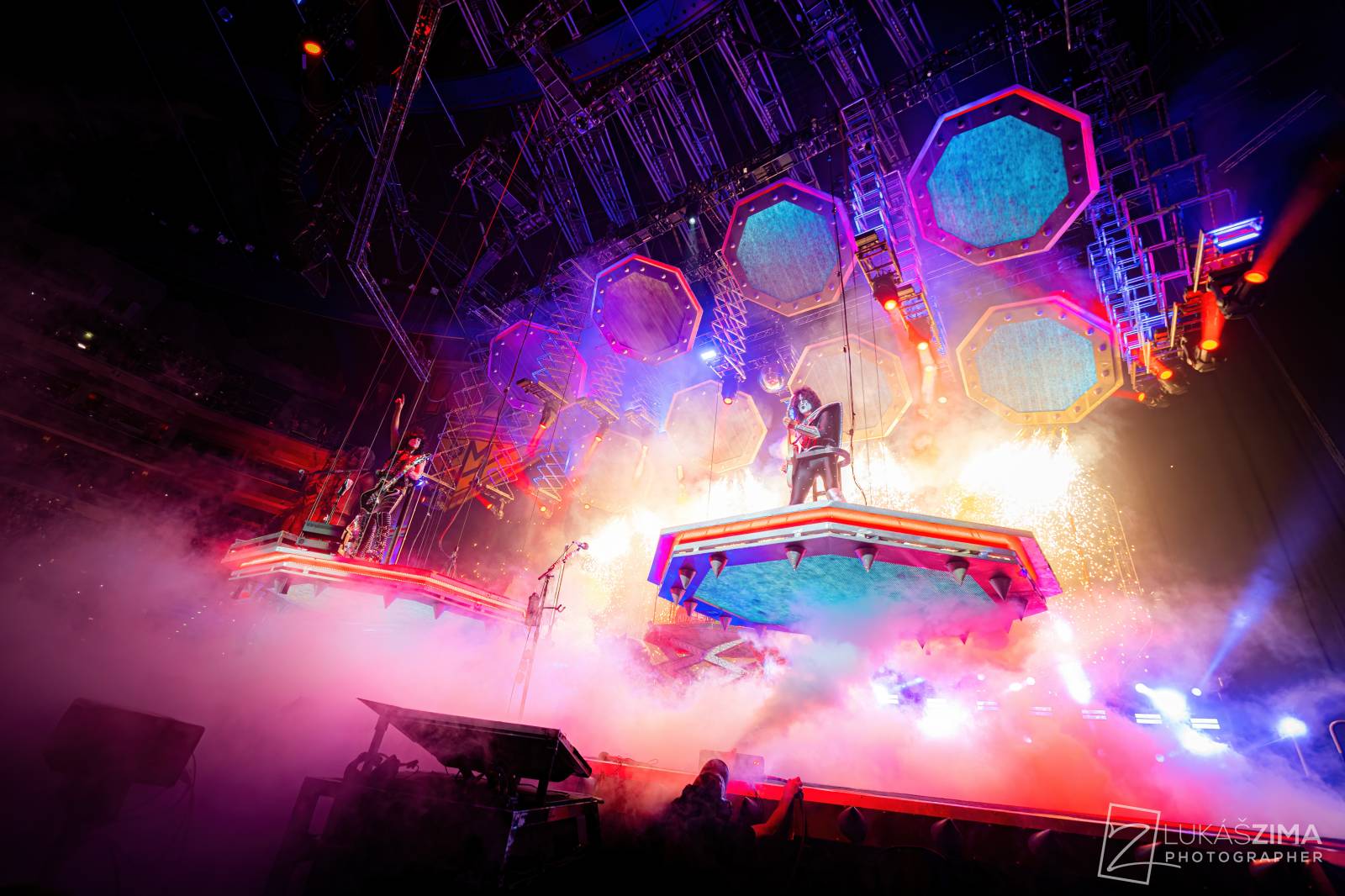 Kiss se loučili s českými fanoušky svými největšími hity