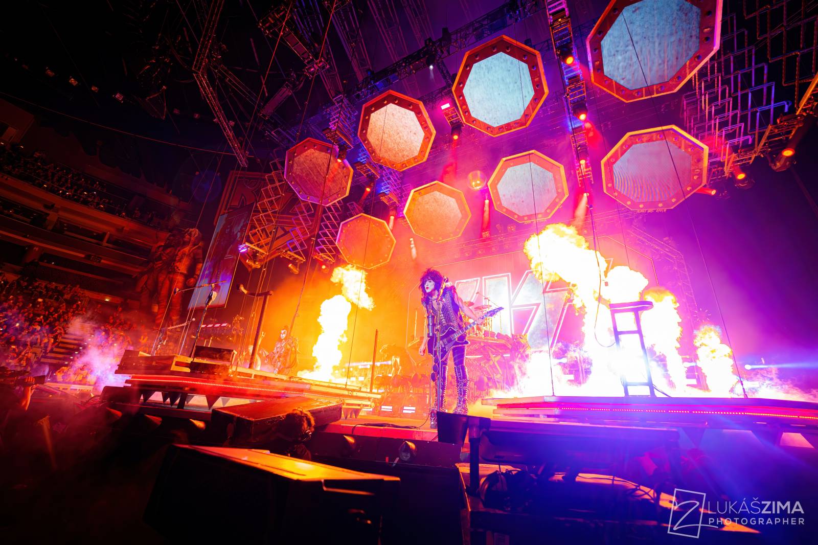 Kiss se loučili s českými fanoušky svými největšími hity