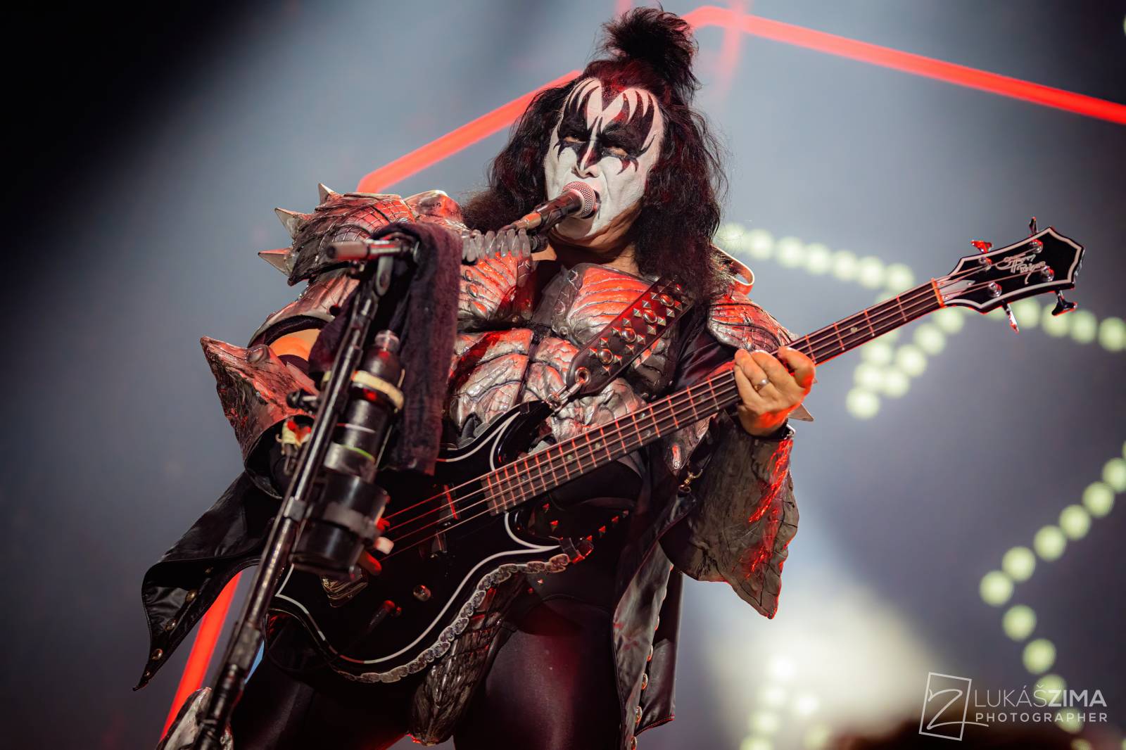 Kiss se loučili s českými fanoušky svými největšími hity