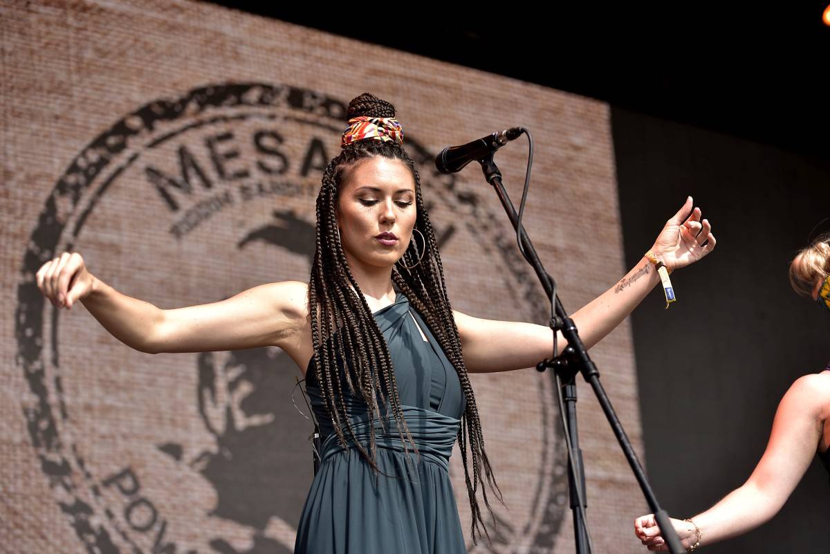 LP, Mesajah, Warduna nebo Sons of the East. Takový byl pátek na Colours of Ostrava