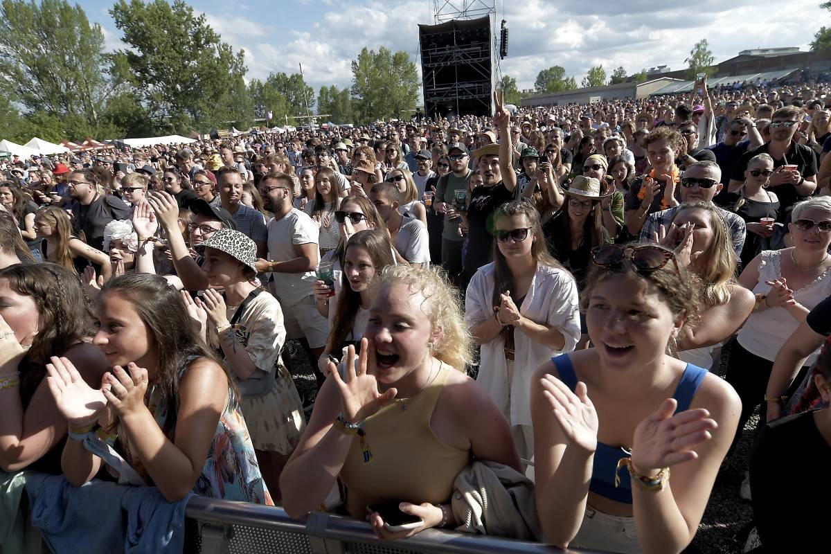LP, Mesajah, Warduna nebo Sons of the East. Takový byl pátek na Colours of Ostrava