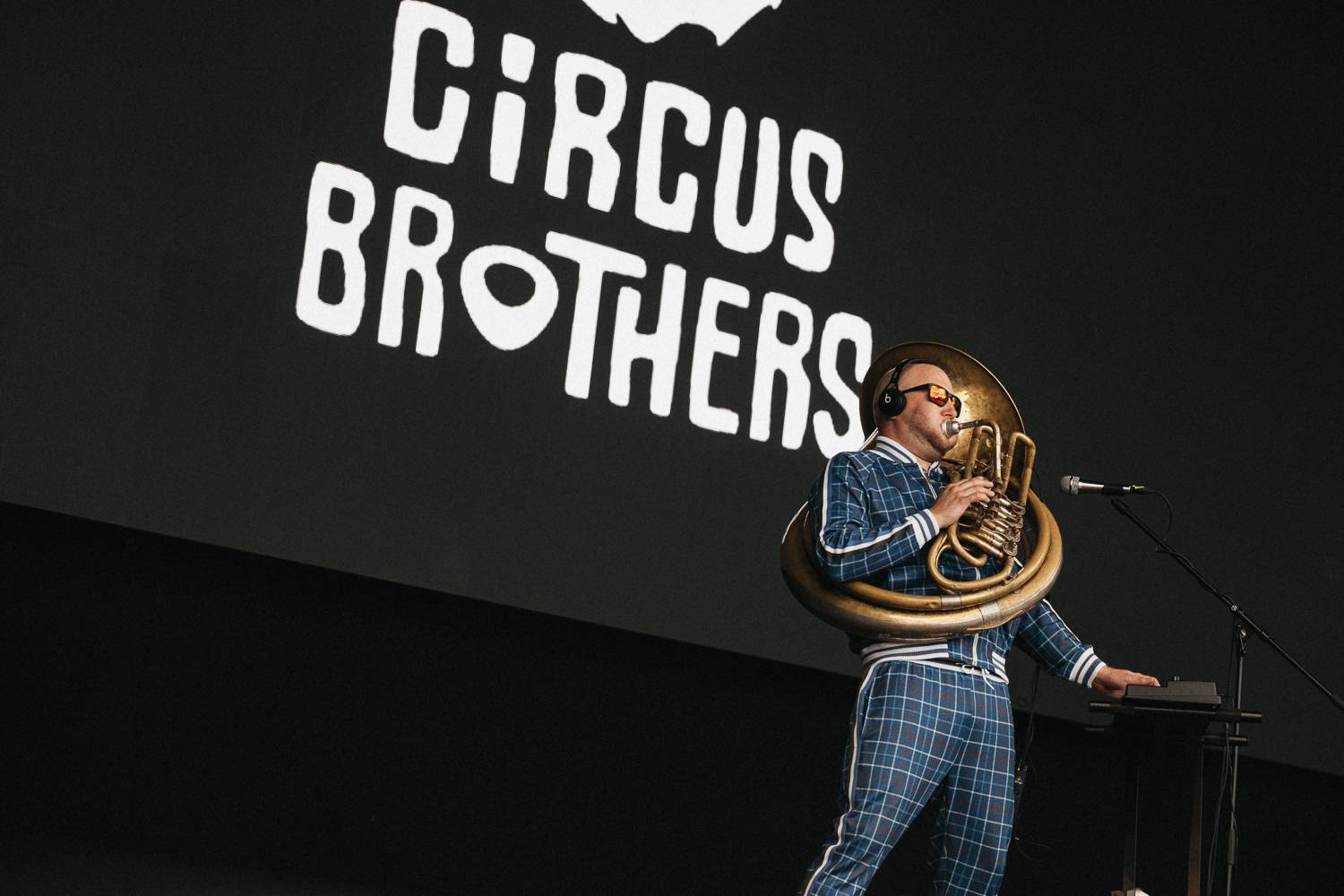 Martin Garrix rozzářil oblohu nad Ostravou, návštěvníkům Colours učarovali i Larkin Poe