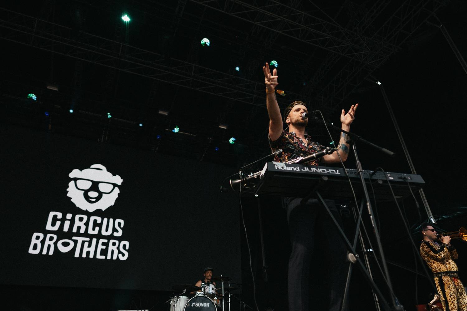 Martin Garrix rozzářil oblohu nad Ostravou, návštěvníkům Colours učarovali i Larkin Poe