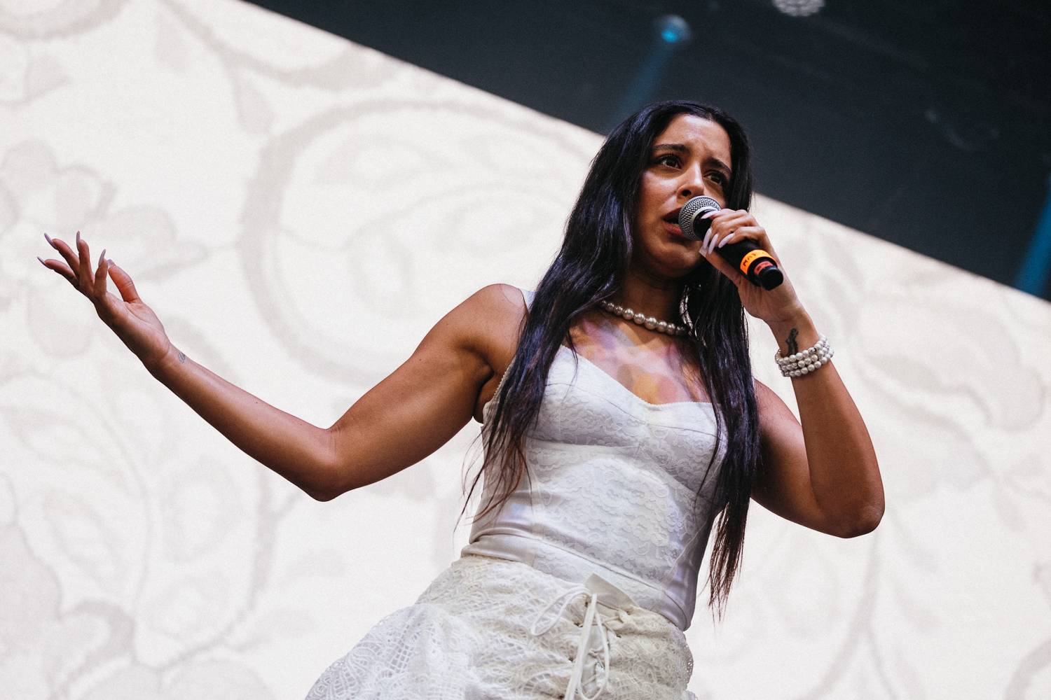 Martin Garrix rozzářil oblohu nad Ostravou, návštěvníkům Colours učarovali i Larkin Poe