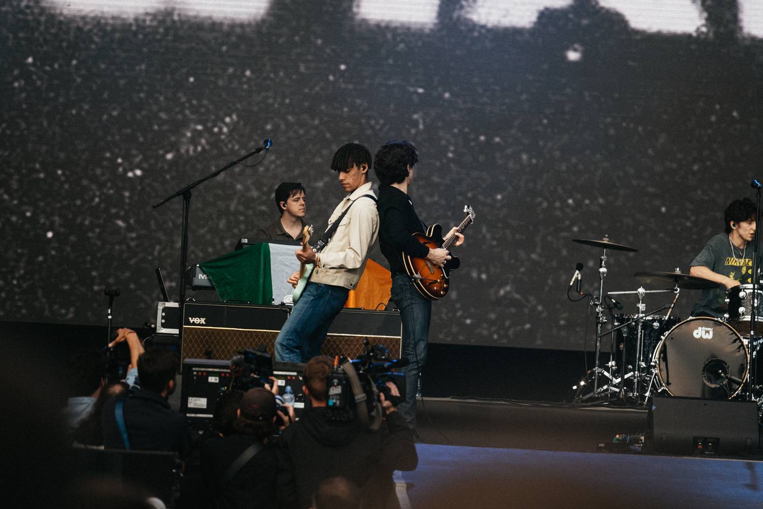 Martin Garrix rozzářil oblohu nad Ostravou, návštěvníkům Colours učarovali i Larkin Poe