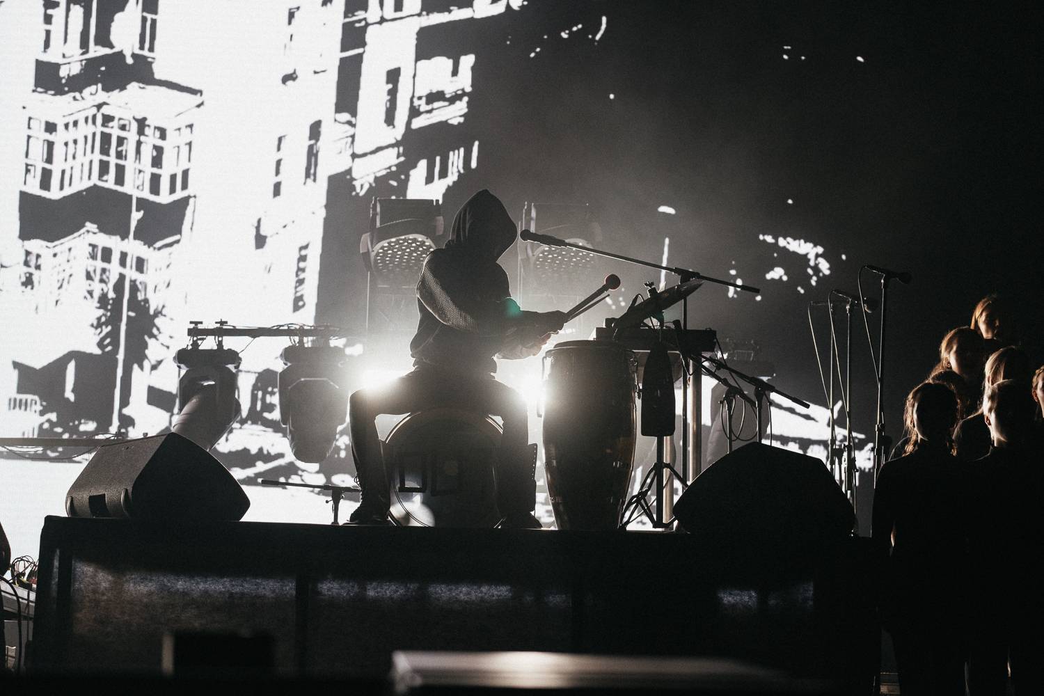 Martin Garrix rozzářil oblohu nad Ostravou, návštěvníkům Colours učarovali i Larkin Poe