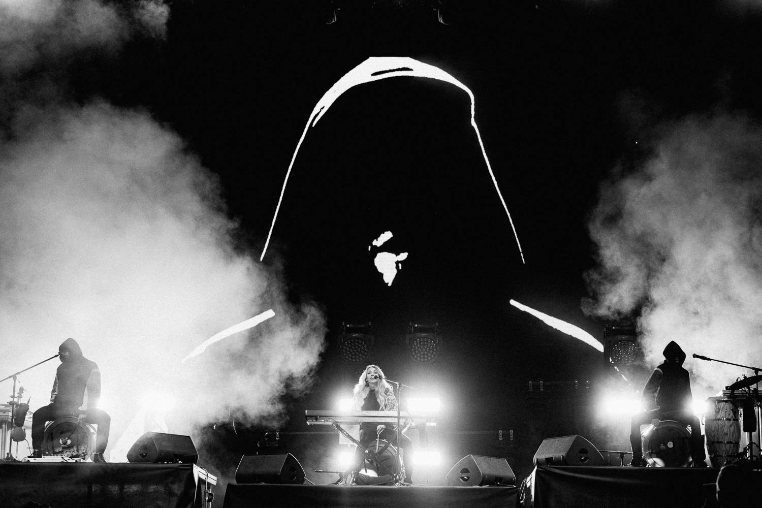 Martin Garrix rozzářil oblohu nad Ostravou, návštěvníkům Colours učarovali i Larkin Poe