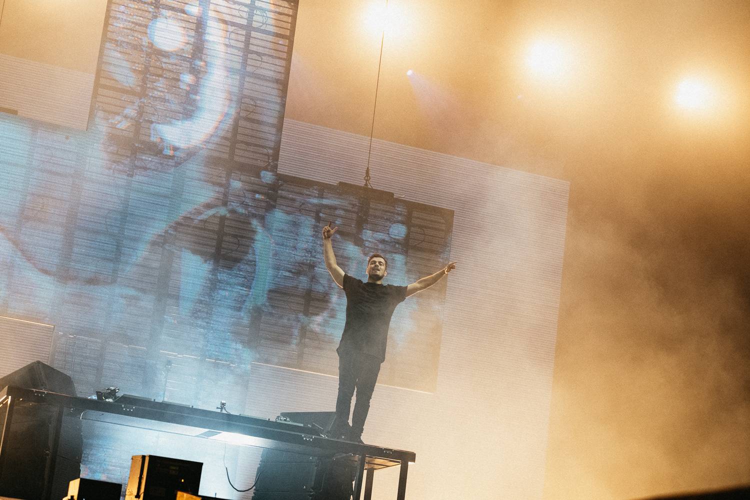 Martin Garrix rozzářil oblohu nad Ostravou, návštěvníkům Colours učarovali i Larkin Poe