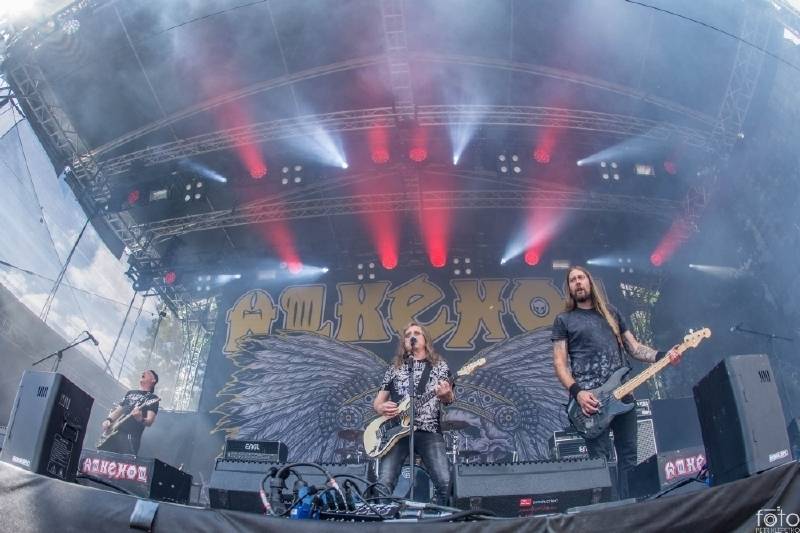 Pekelné počasí i show. Léto s Rychtářem patřilo Alkeholu, Dymytry, Harlej i Arakain