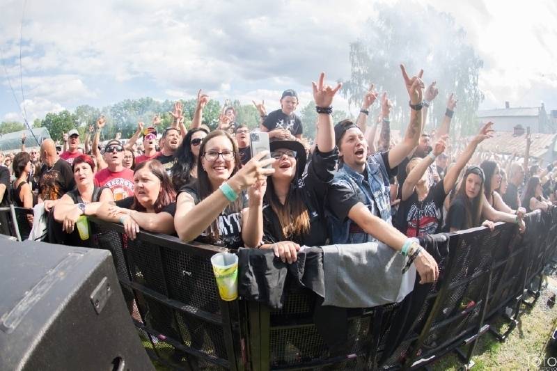 Pekelné počasí i show. Léto s Rychtářem patřilo Alkeholu, Dymytry, Harlej i Arakain