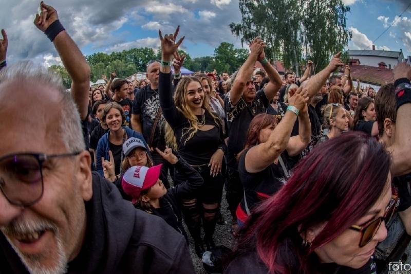 Pekelné počasí i show. Léto s Rychtářem patřilo Alkeholu, Dymytry, Harlej i Arakain