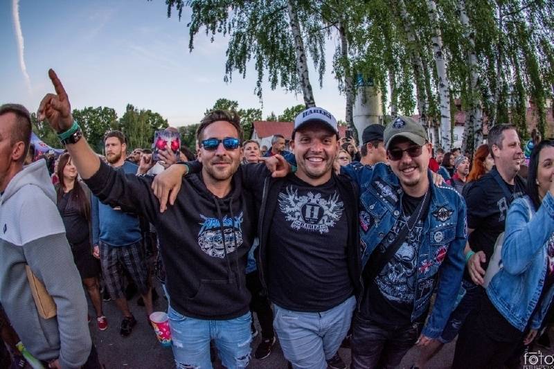 Pekelné počasí i show. Léto s Rychtářem patřilo Alkeholu, Dymytry, Harlej i Arakain