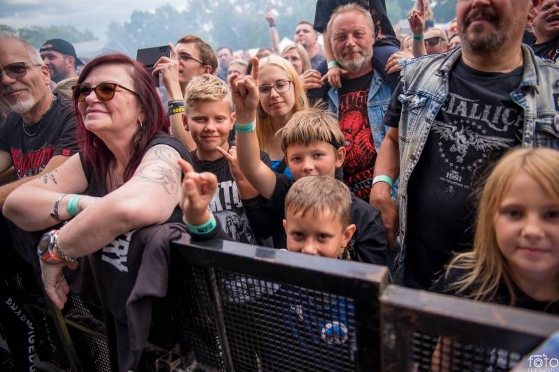 Pekelné počasí i show. Léto s Rychtářem patřilo Alkeholu, Dymytry, Harlej i Arakain