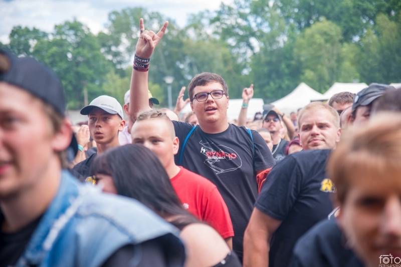 Pekelné počasí i show. Léto s Rychtářem patřilo Alkeholu, Dymytry, Harlej i Arakain