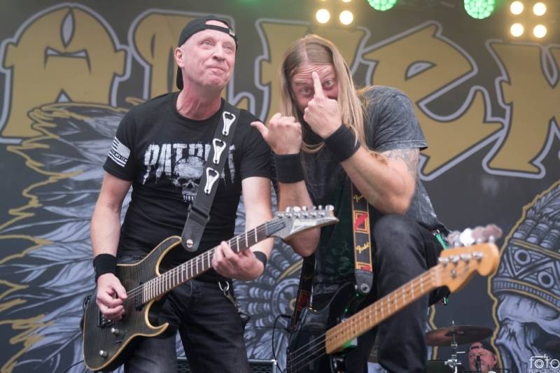 Pekelné počasí i show. Léto s Rychtářem patřilo Alkeholu, Dymytry, Harlej i Arakain