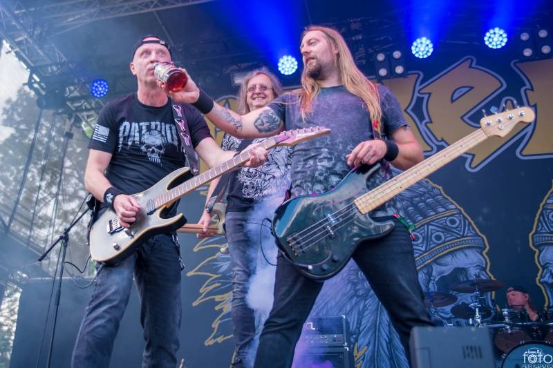 Pekelné počasí i show. Léto s Rychtářem patřilo Alkeholu, Dymytry, Harlej i Arakain