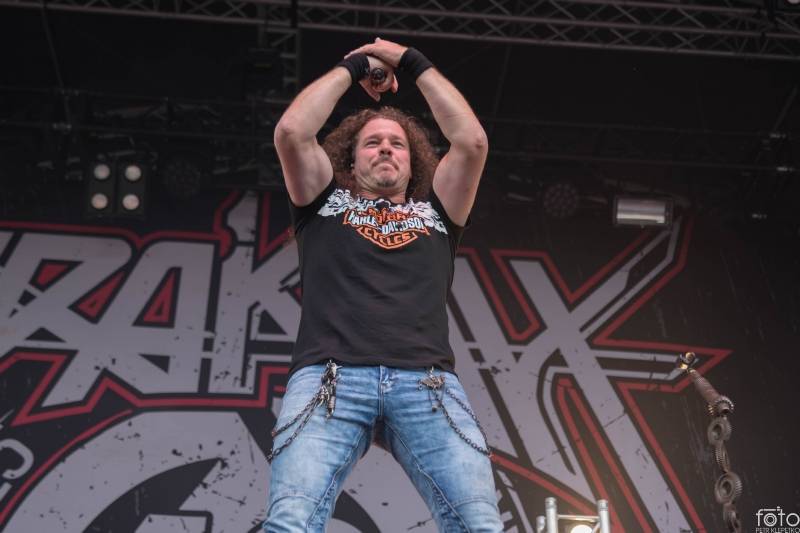 Pekelné počasí i show. Léto s Rychtářem patřilo Alkeholu, Dymytry, Harlej i Arakain