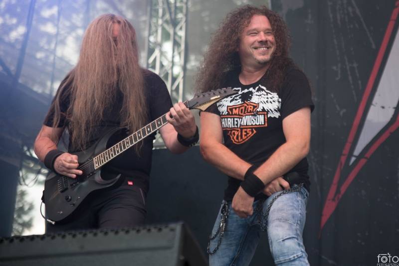 Pekelné počasí i show. Léto s Rychtářem patřilo Alkeholu, Dymytry, Harlej i Arakain