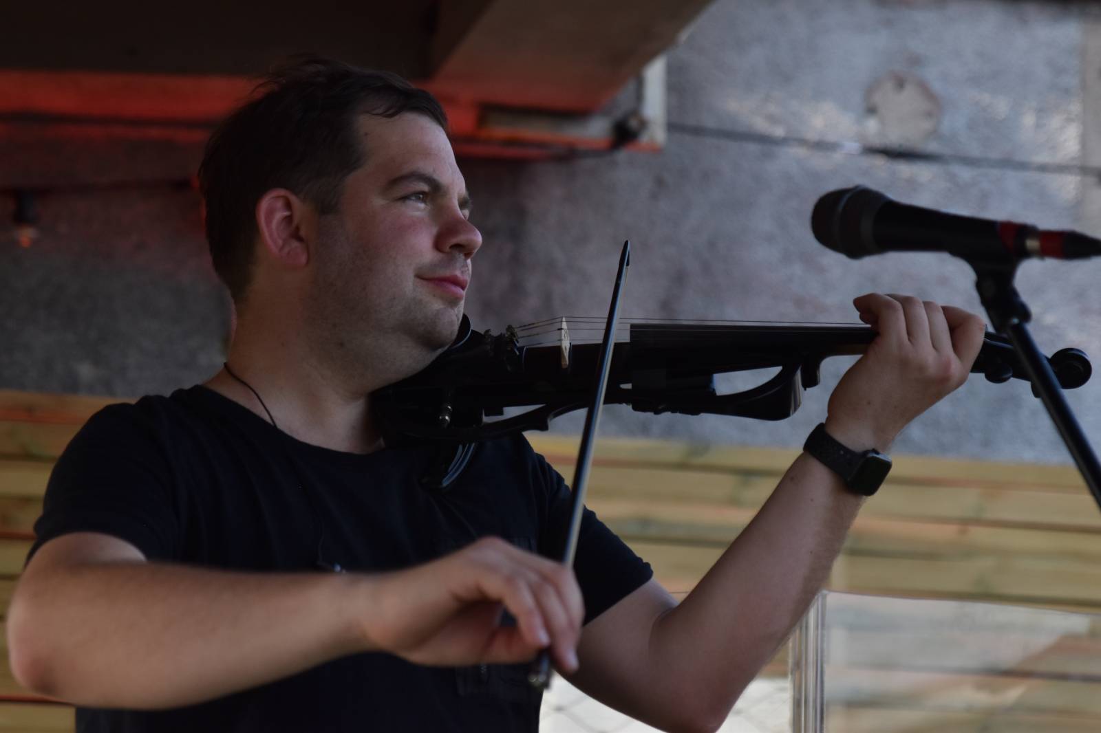 O5 a Radeček zase na střechách. V Praze rozdávali veselí na Radosti