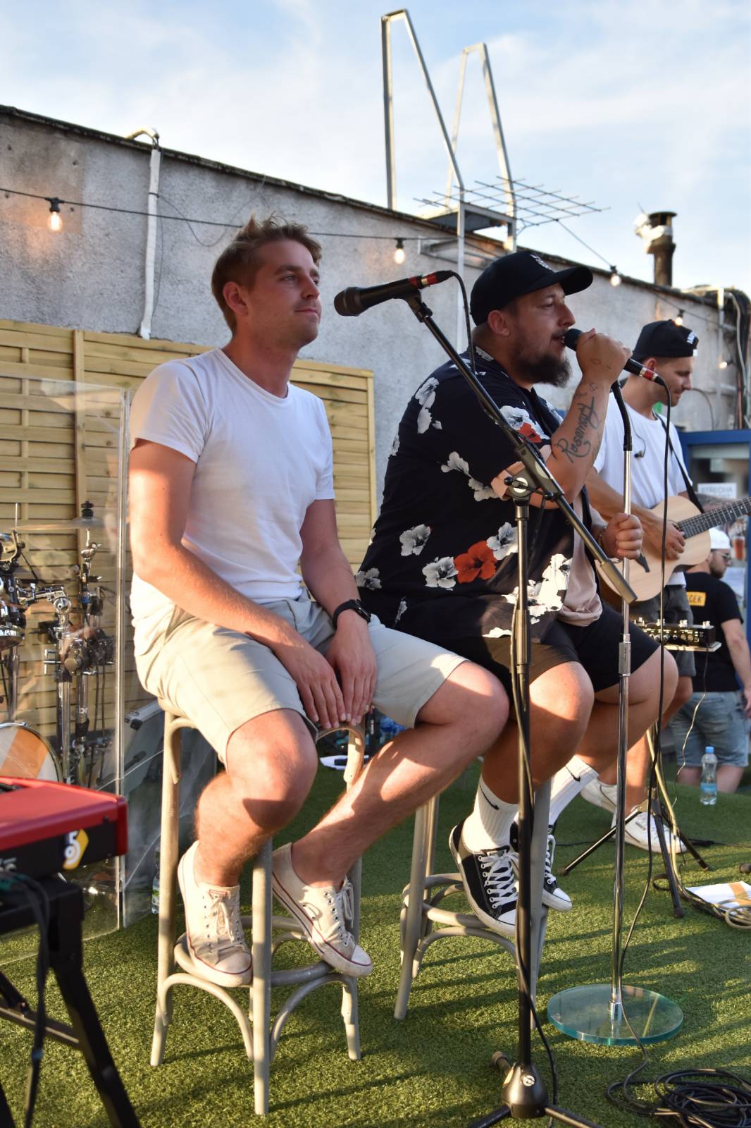 O5 a Radeček zase na střechách. V Praze rozdávali veselí na Radosti