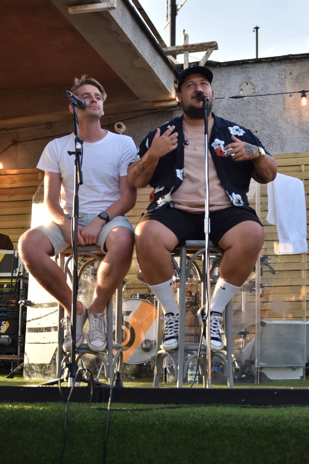 O5 a Radeček zase na střechách. V Praze rozdávali veselí na Radosti