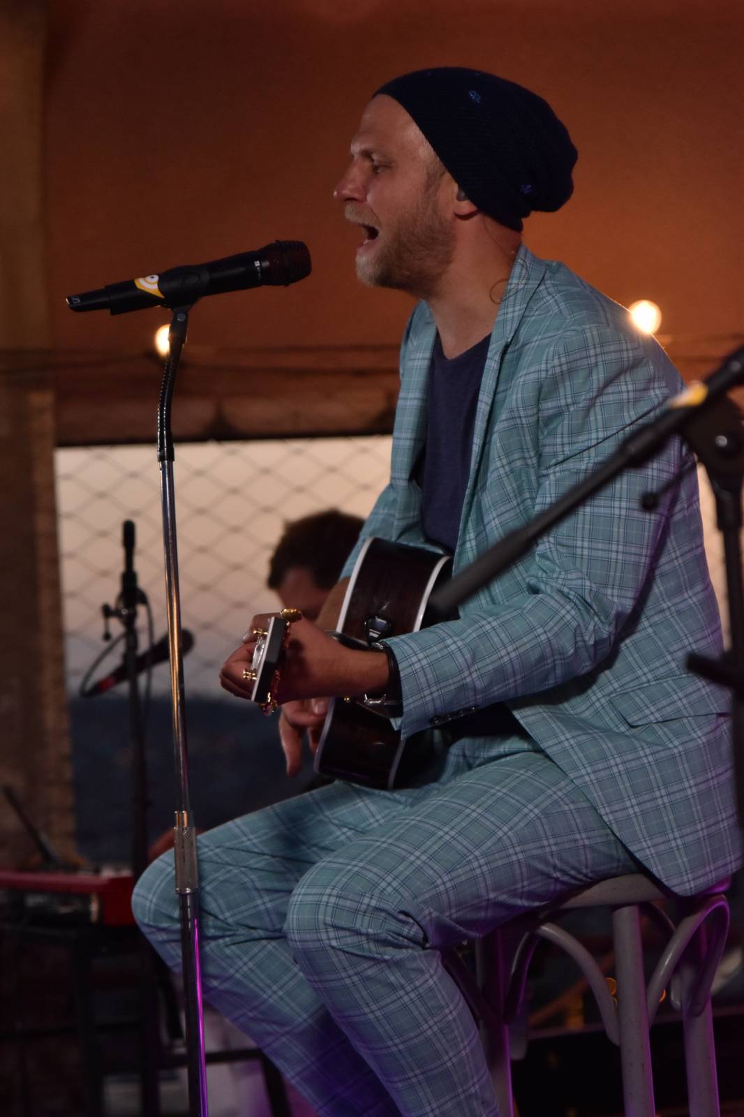 O5 a Radeček zase na střechách. V Praze rozdávali veselí na Radosti